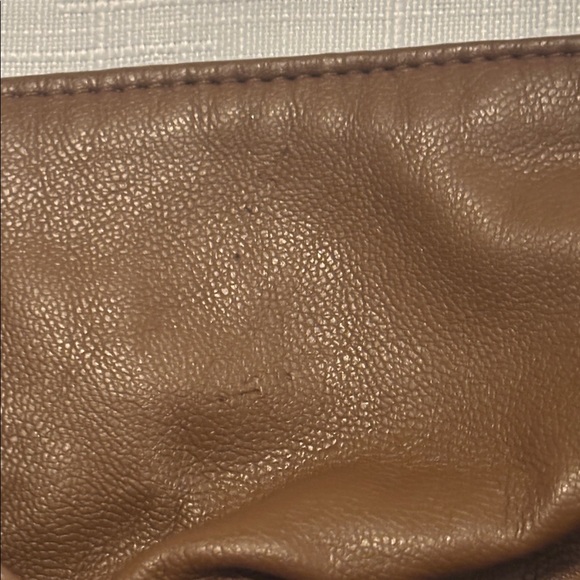 PAIGE Brown faux leather shorts SZ 10 high-rise fit pleated front pockets casual - Picture 13 of 15